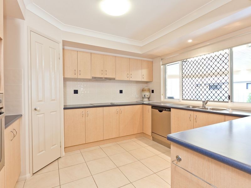 5 Lamb Close, Victoria Point QLD 4165