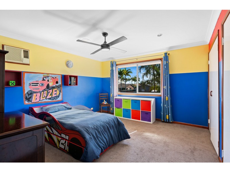 4 Tulloch Drive, Wellington Point QLD 4160