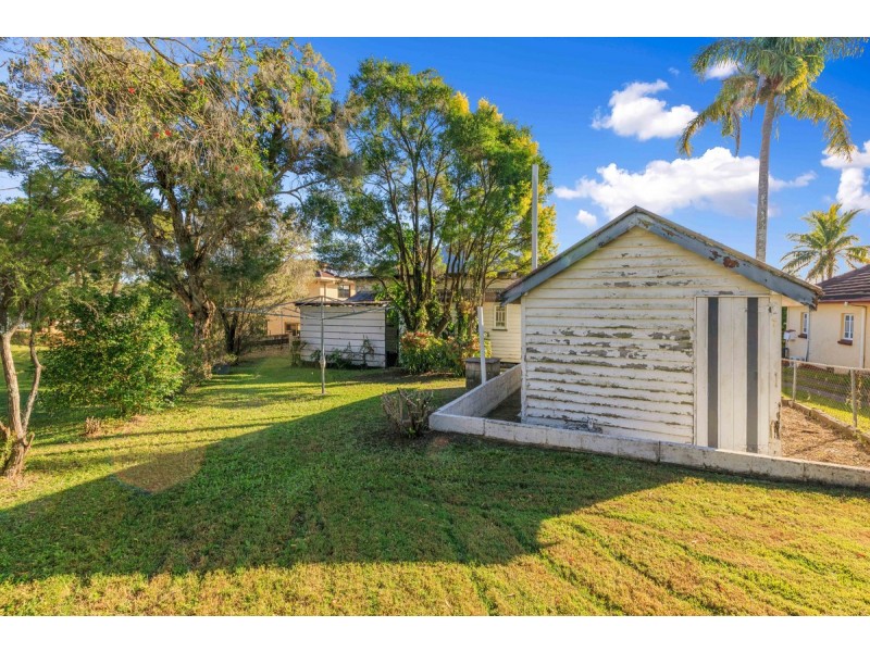 33 Zahel Street, Carina QLD 4152