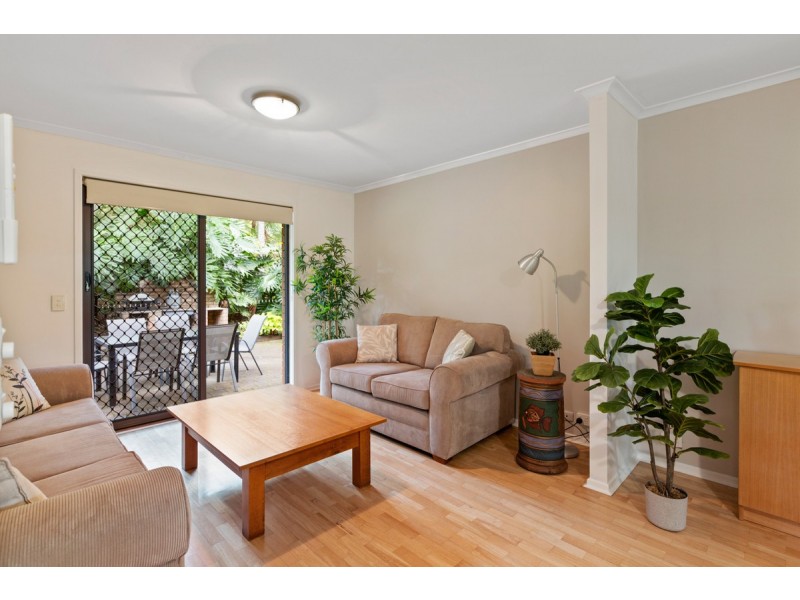 25 Oakwood Street, Capalaba QLD 4157