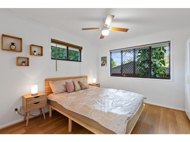 25 Oakwood Street, Capalaba QLD 4157