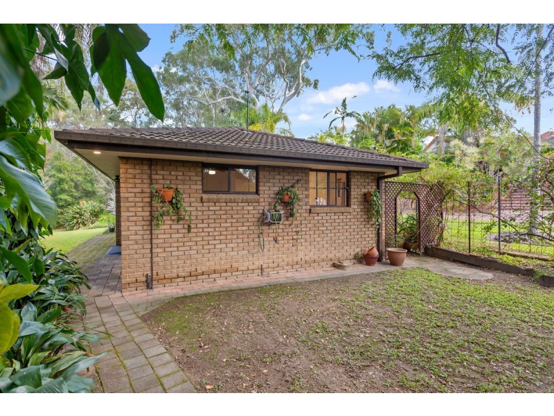 25 Oakwood Street, Capalaba QLD 4157