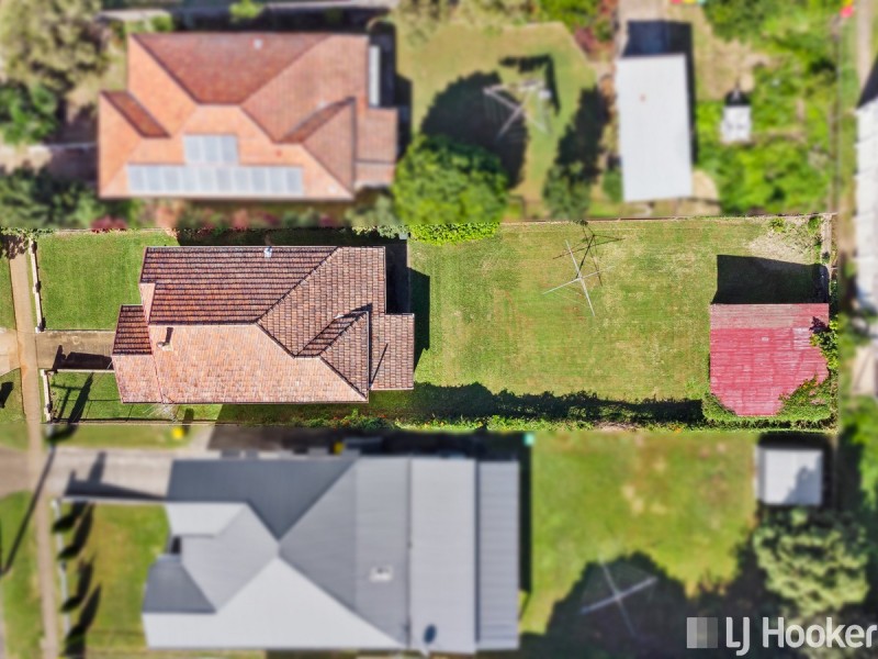 1107 Logan Road, Holland Park West QLD 4121