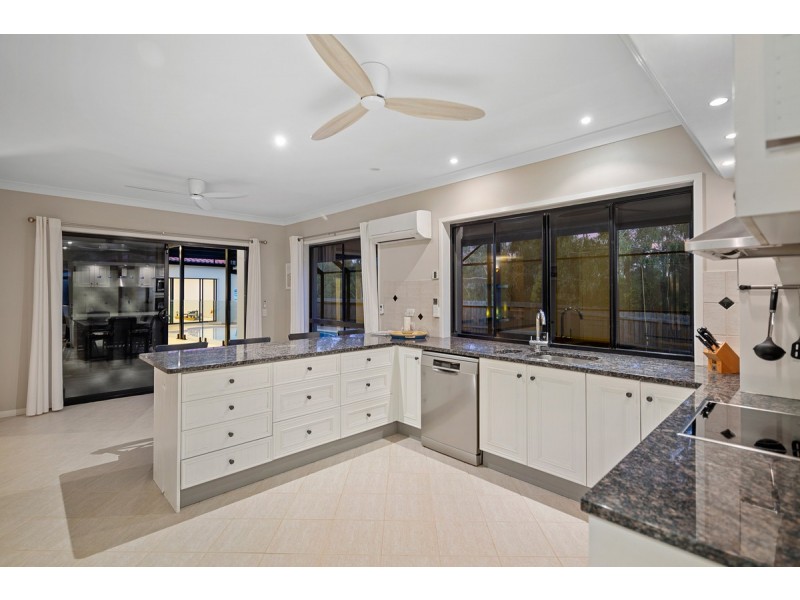 5 Benjamin Court, Cleveland QLD 4163