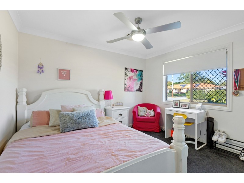 17 Pandanus Street, Birkdale QLD 4159