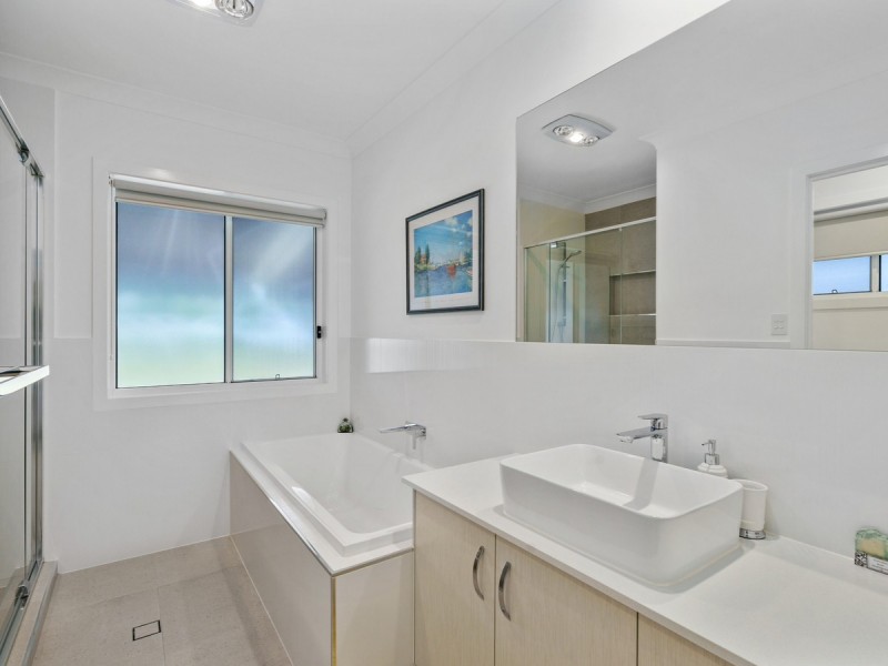 16a Sandalwood Street, Thornlands QLD 4164