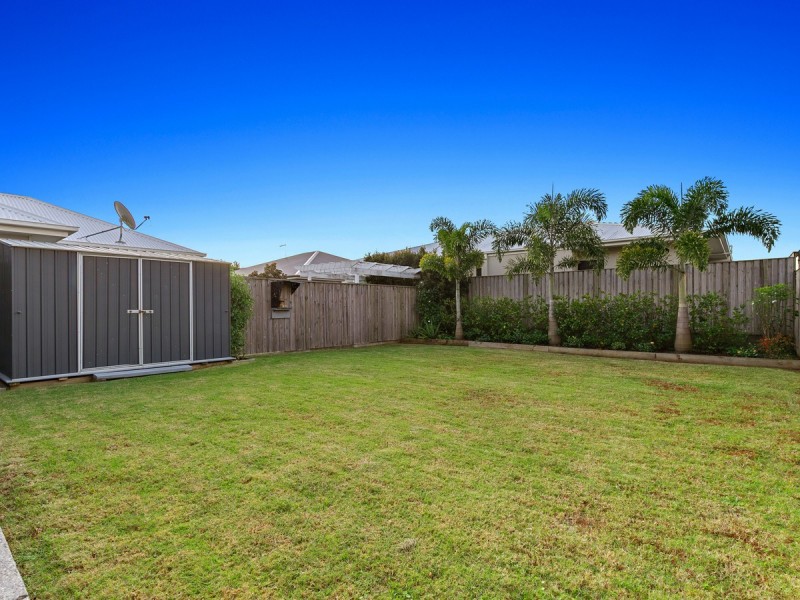 16a Sandalwood Street, Thornlands QLD 4164
