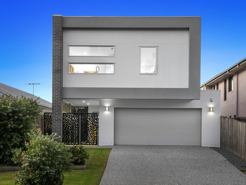 16a Sandalwood Street, Thornlands QLD 4164