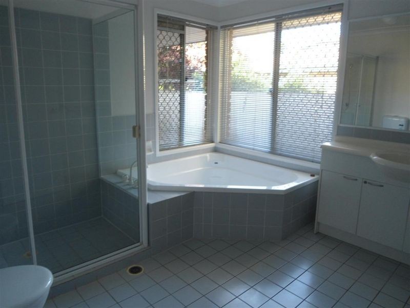 73 Link Road, Victoria Point QLD 4165