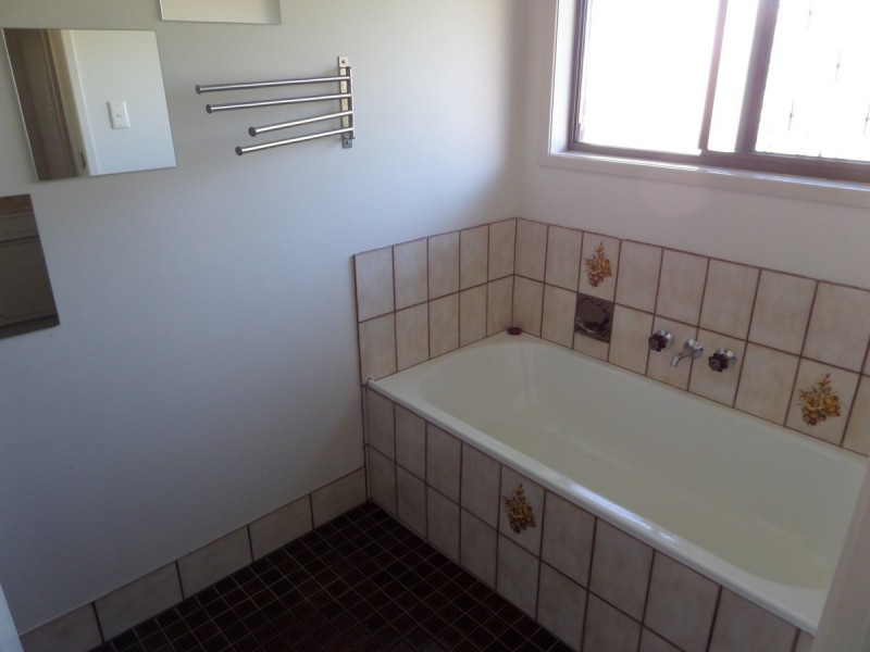 181 Queen Streeet, Cleveland QLD 4163