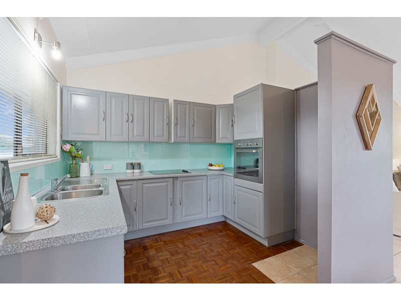 74 Murray Street, Birkdale QLD 4159