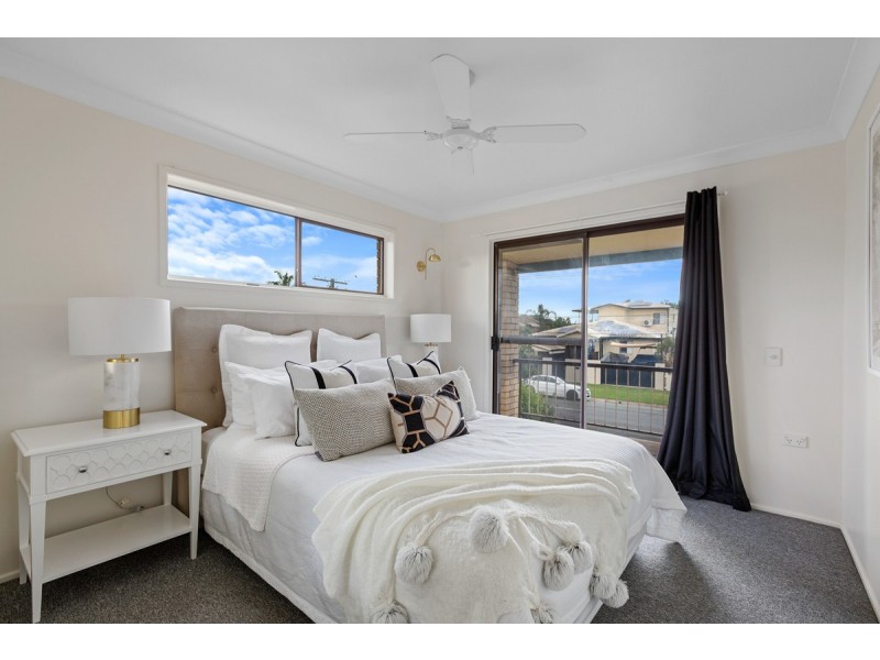 74 Murray Street, Birkdale QLD 4159