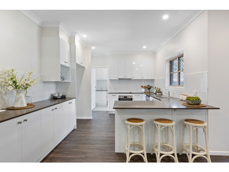 64 Windemere Road, Alexandra Hills QLD 4161