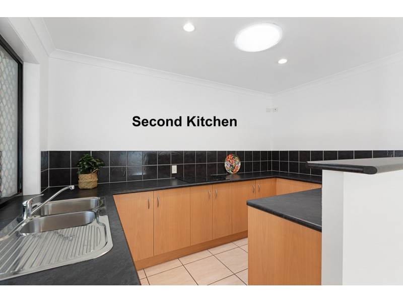 7 Snipe Street, Redland Bay QLD 4165