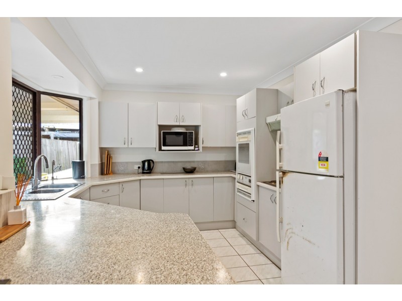 85 Sycamore Parade, Victoria Point QLD 4165
