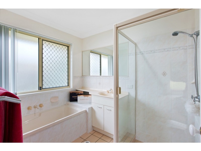 40 Jeanne Drive, Victoria Point QLD 4165