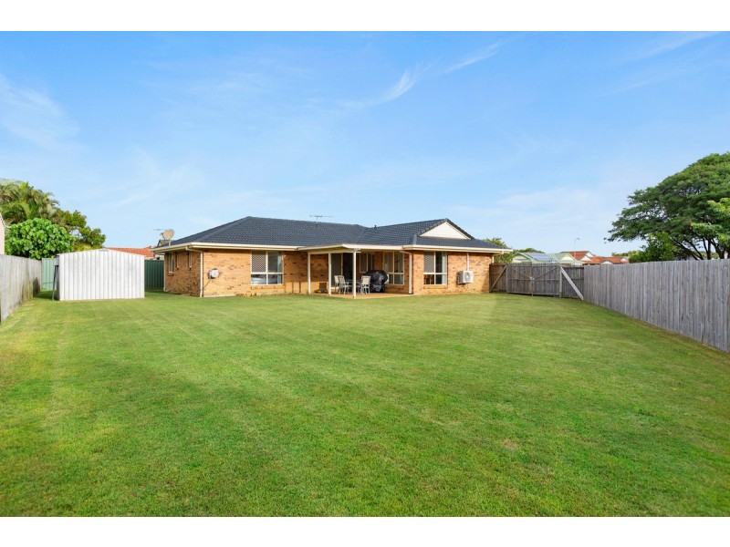 40 Jeanne Drive, Victoria Point QLD 4165