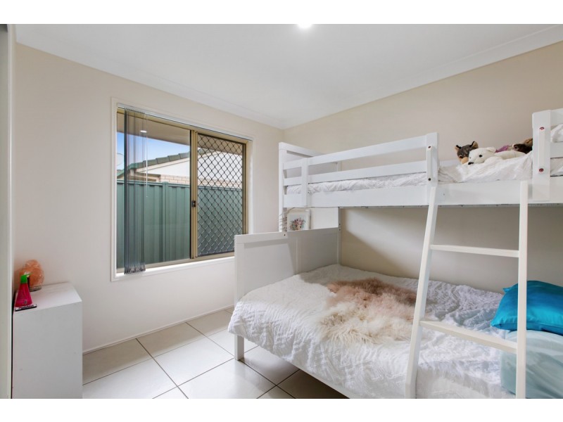 40 Jeanne Drive, Victoria Point QLD 4165