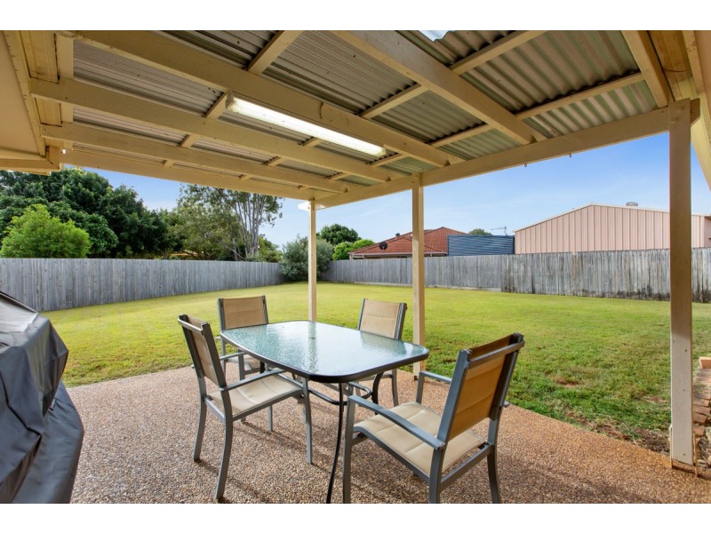 40 Jeanne Drive, Victoria Point QLD 4165