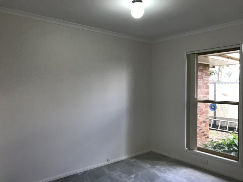 4 Harding Crescent, Cleveland QLD 4163