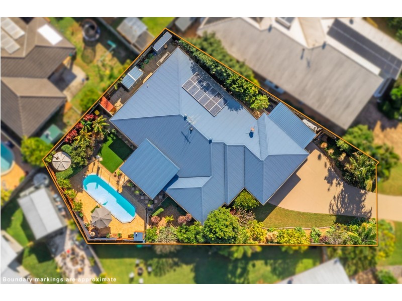 6 Aquila Street, Redland Bay QLD 4165