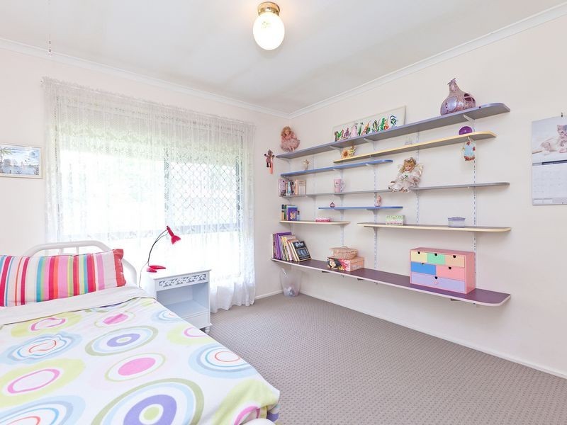 6 Prescoter Drive, Victoria Point QLD 4165