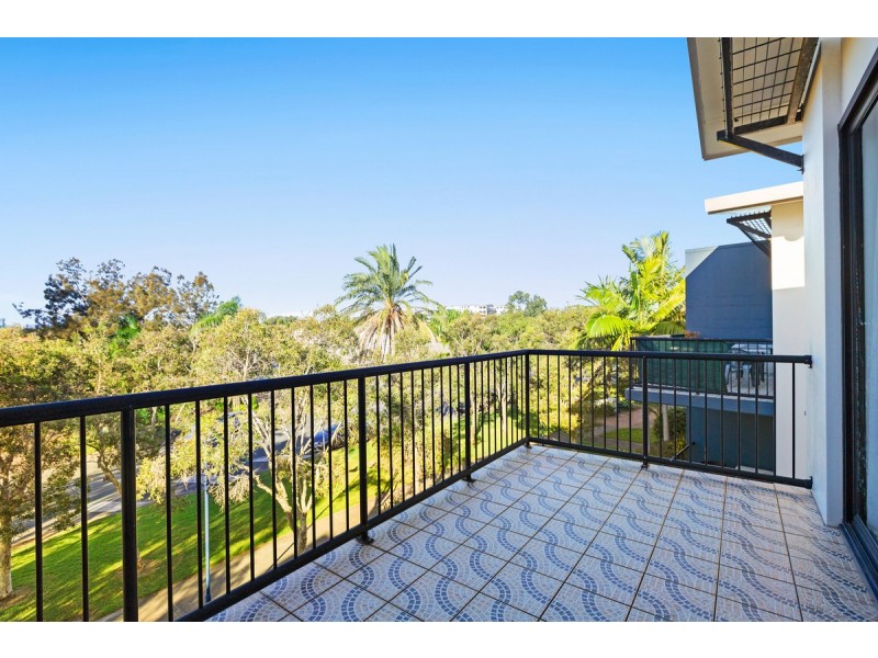 51/2 Masthead Drive, Raby Bay QLD 4163