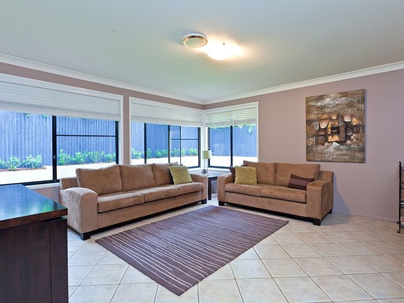 5 Tudor Court, Alexandra Hills QLD 4161