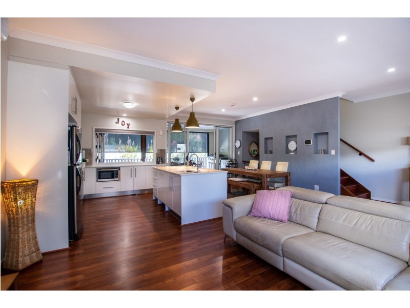 6/18 Bainbridge Street, Ormiston QLD 4160