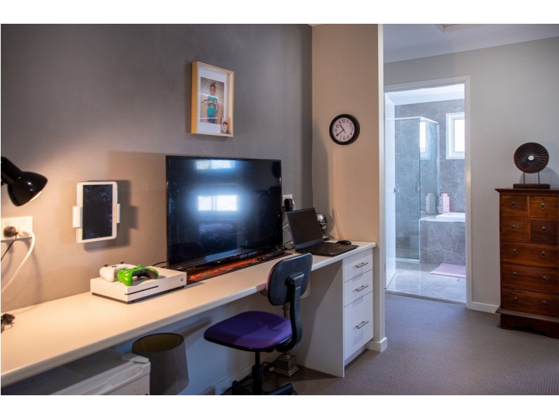 6/18 Bainbridge Street, Ormiston QLD 4160