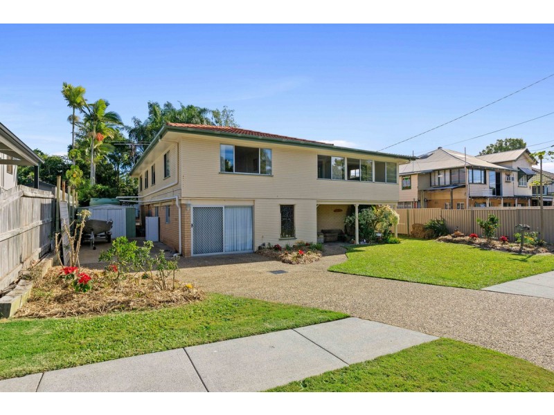 89 Kamarin Street, Manly West QLD 4179
