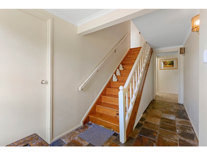 89 Kamarin Street, Manly West QLD 4179