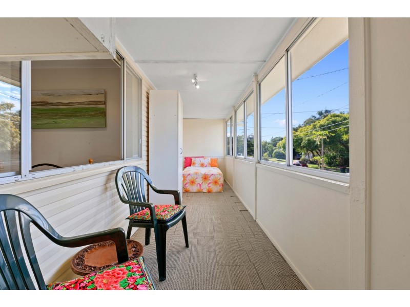 89 Kamarin Street, Manly West QLD 4179