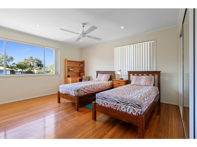 89 Kamarin Street, Manly West QLD 4179
