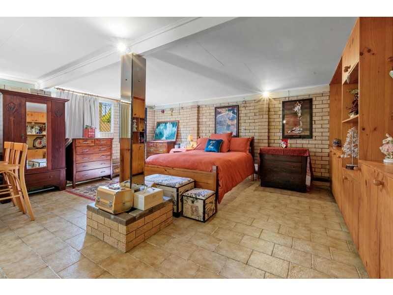 89 Kamarin Street, Manly West QLD 4179