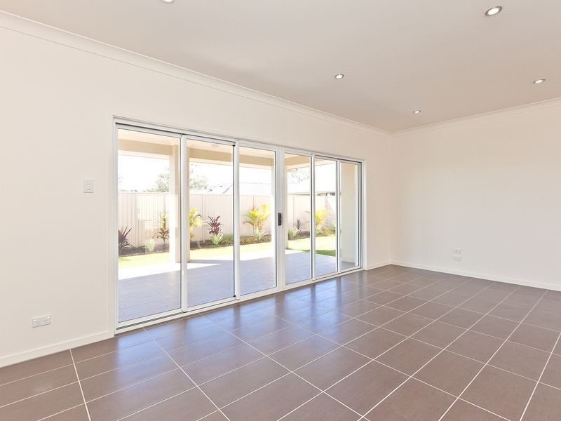 10 Tarvin Close, Wellington Point QLD 4160