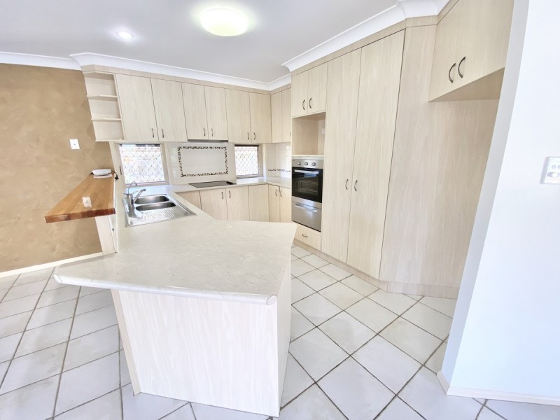 5 Stephen Court, Cleveland QLD 4163