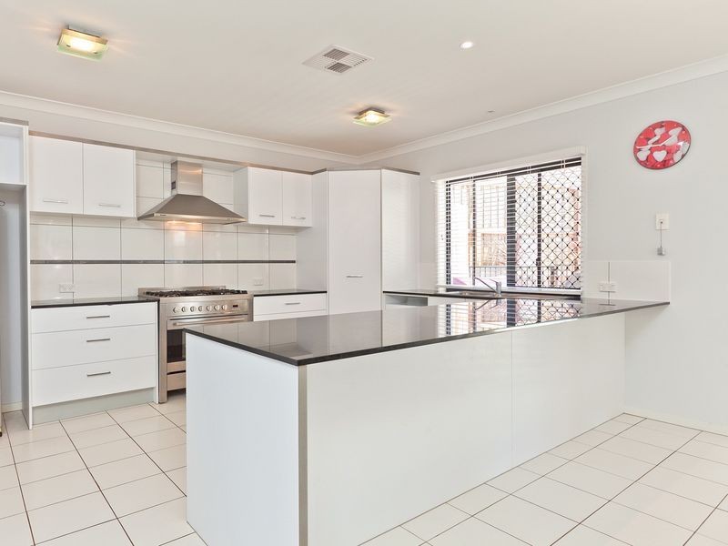 12 Tindappah Drive, Thornlands QLD 4164