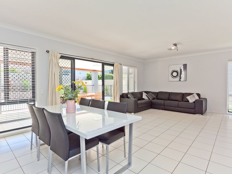 12 Tindappah Drive, Thornlands QLD 4164