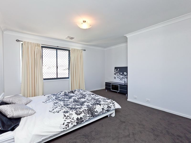 12 Tindappah Drive, Thornlands QLD 4164