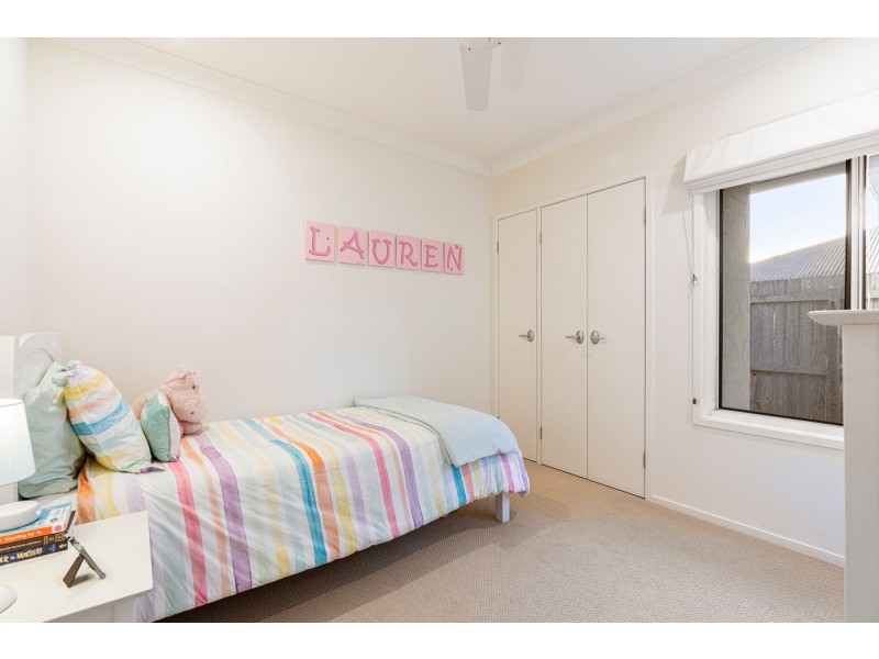 72 Sinnamon Road, Sinnamon Park QLD 4073