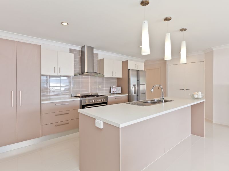 44 Ronnie Street, Cleveland QLD 4163