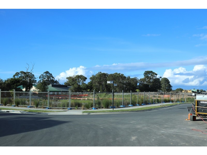 Lot 121/25 Point Avenue, Victoria Point QLD 4165