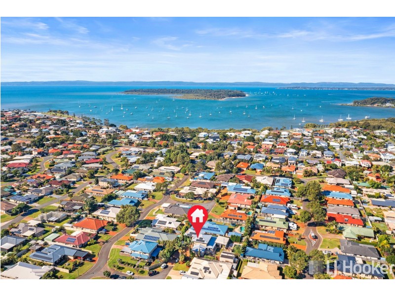 4 Stormlily Court, Victoria Point QLD 4165