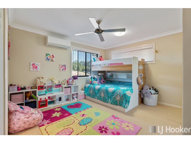 4 Stormlily Court, Victoria Point QLD 4165