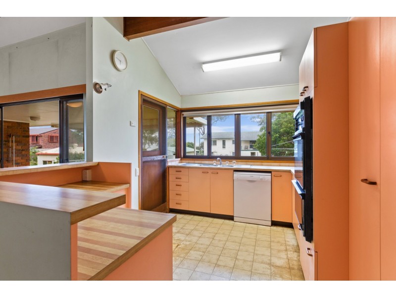 4 Barron Street, Victoria Point QLD 4165