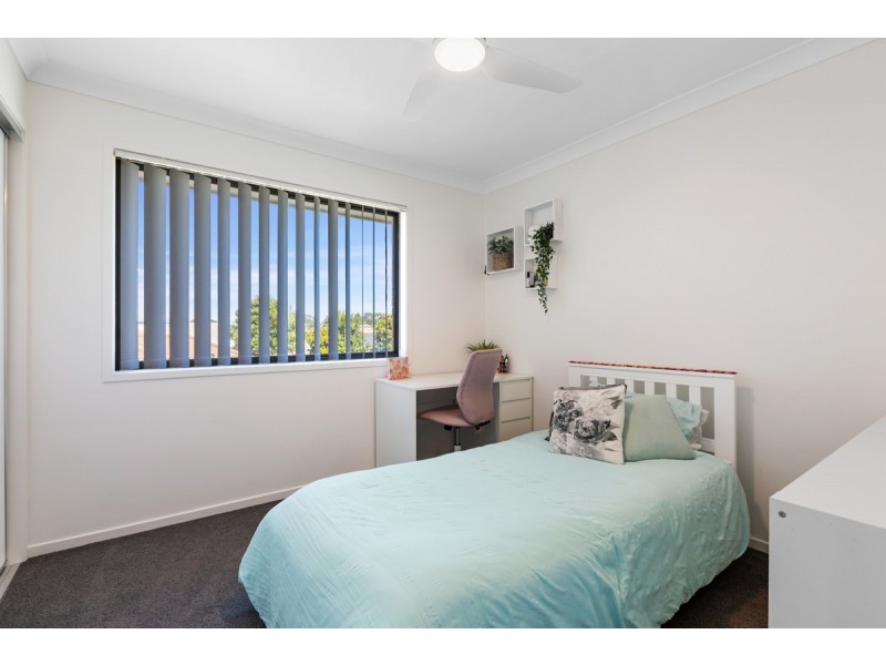 7 Lizard Place, Redland Bay QLD 4165