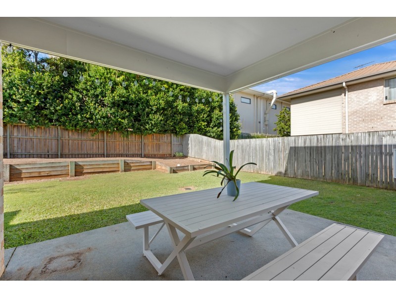 7 Lizard Place, Redland Bay QLD 4165