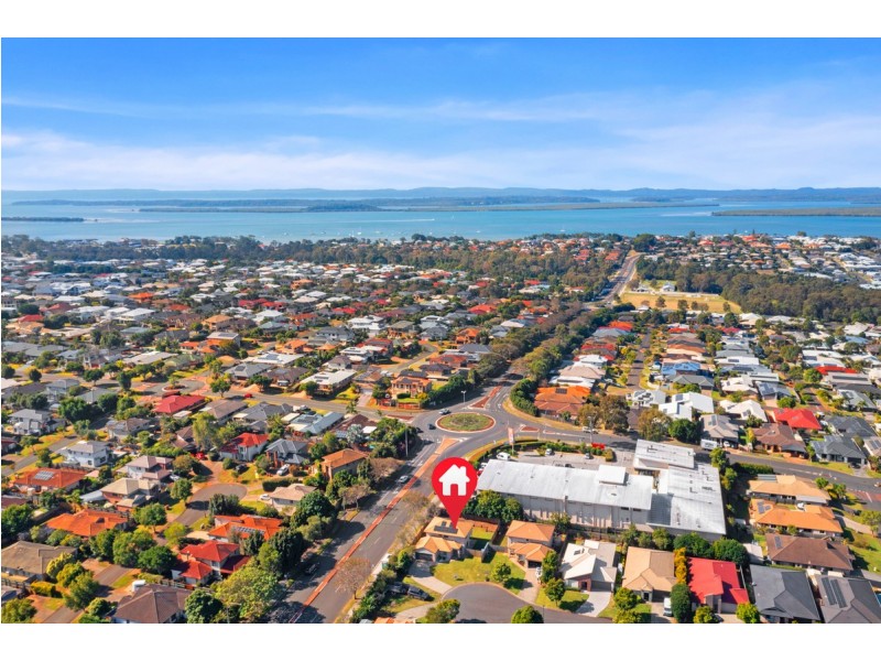 7 Lizard Place, Redland Bay QLD 4165