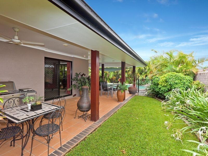 67 Seaholly Crescent, Victoria Point QLD 4165